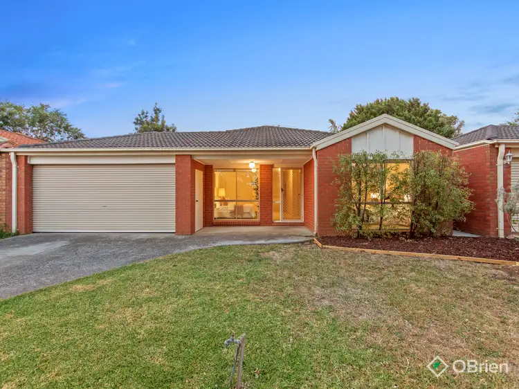35 Blake Street, Berwick VIC 3806