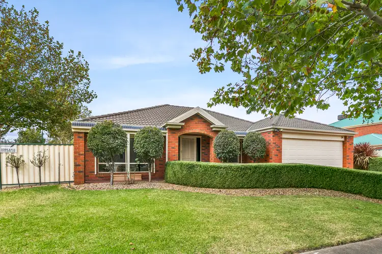 Main view of Homely house listing, 32 Topaz Drive, Hillside VIC 3037