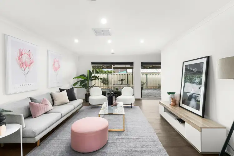 Sixth view of Homely house listing, 32 Topaz Drive, Hillside VIC 3037