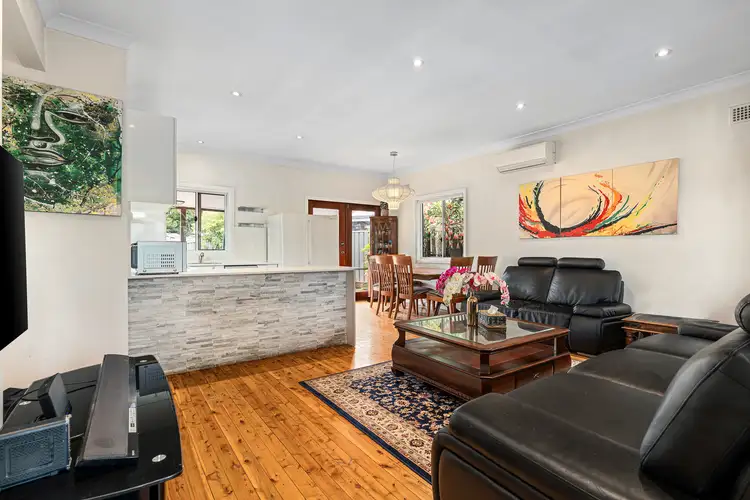 Second view of Homely house listing, 5 Marnpar Road, Seven Hills NSW 2147