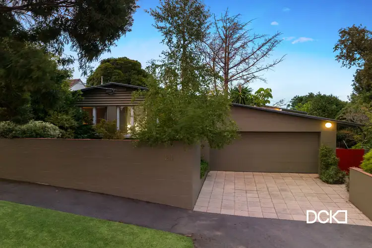 24 Harkness Street, Quarry Hill VIC 3550