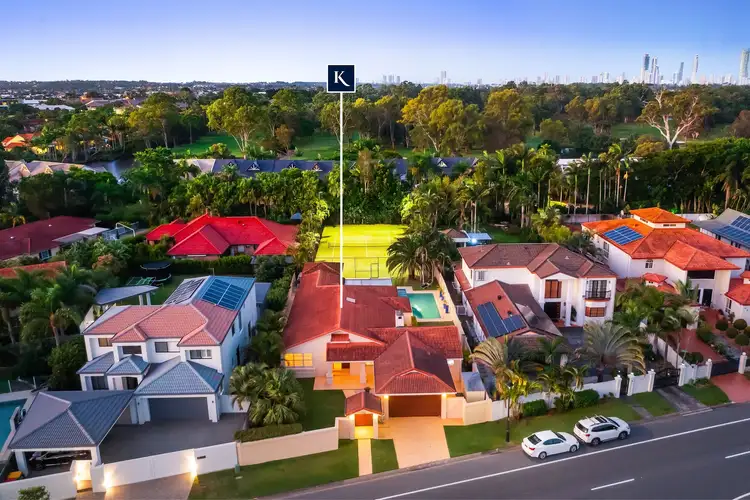 109 Santa Cruz Boulevard, Clear Island Waters QLD 4226