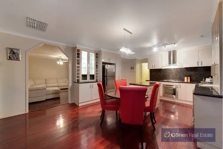 Second view of Homely house listing, 39 Mildura Crescent, Endeavour Hills VIC 3802
