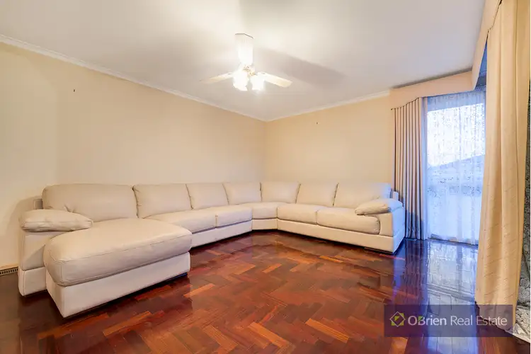 Fourth view of Homely house listing, 39 Mildura Crescent, Endeavour Hills VIC 3802