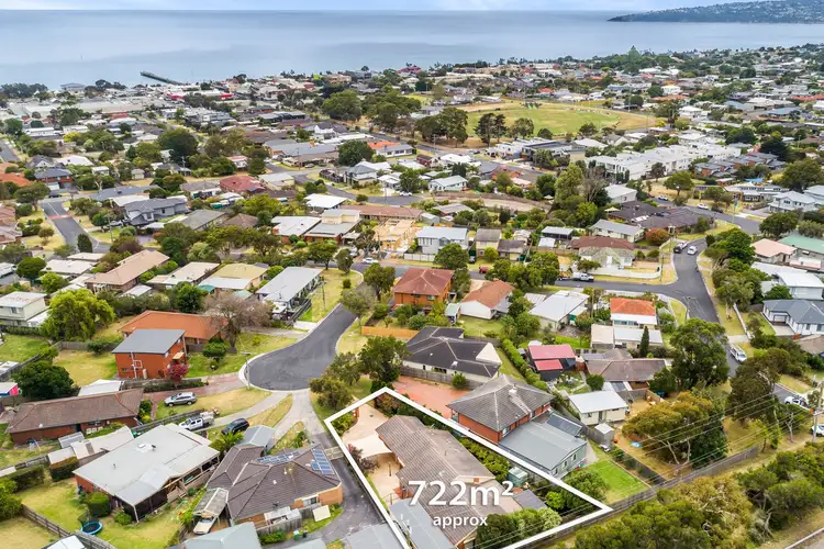 12 Julian Court, Dromana VIC 3936