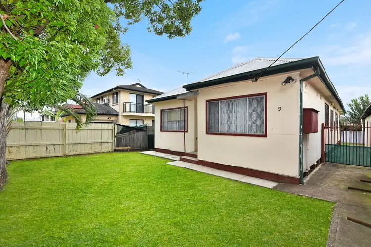 9 Kennington Oval, Auburn NSW 2144