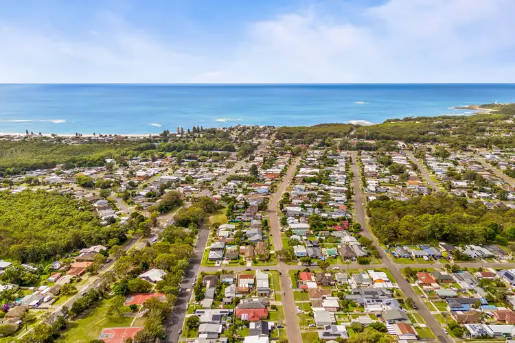 Fourth view of Homely house listing, 36 Michele Avenue, Noraville NSW 2263