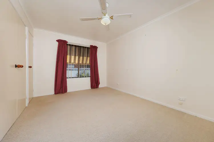 Sixth view of Homely house listing, 5 Fletcher Court, Wodonga VIC 3690
