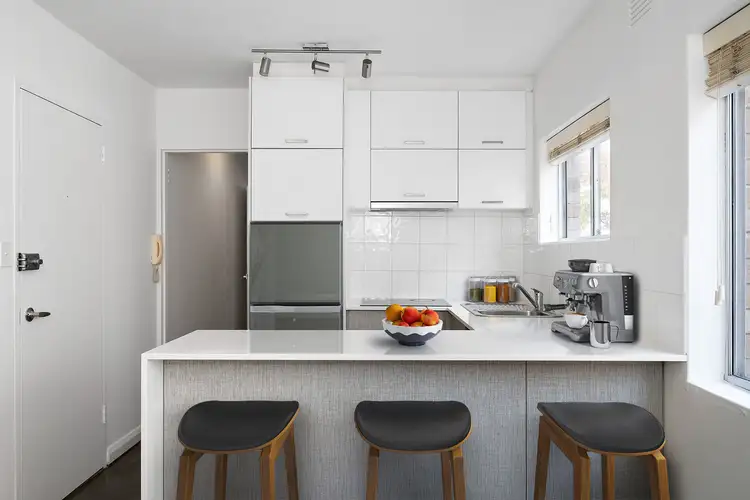 Fifth view of Homely apartment listing, 5/100 Millswyn Street, South Yarra VIC 3141
