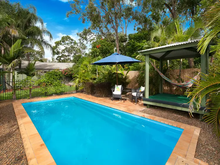 4 Palm Court, Bellbowrie QLD 4070