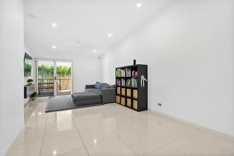 Third view of Homely villa listing, 1/231 Princes Highway, Albion Park Rail NSW 2527