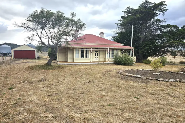 9 Rekuna Station Road