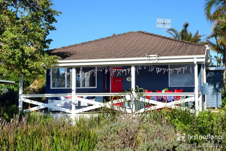 32 Pacific Avenue