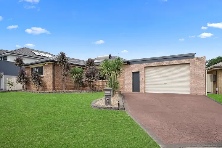 3 Gosse Court, St Clair NSW 2759