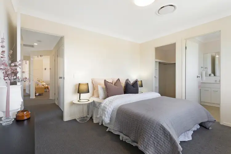Sixth view of Homely house listing, 33 Northridge Drive, Cameron Park NSW 2285