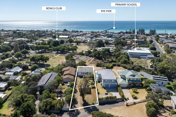 25 Ballabil Street, Rye VIC 3941