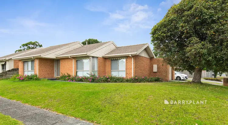 29 Collins Crescent, Berwick VIC 3806