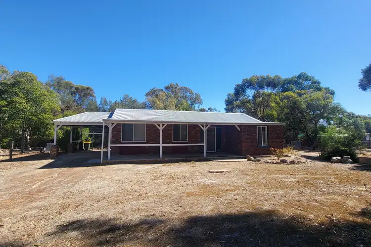 100 Conroy Street, Katanning WA 6317
