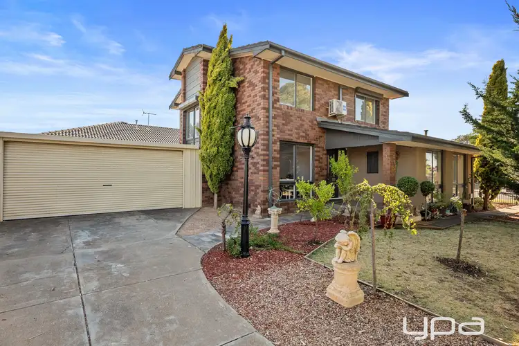 94 Westmelton Drive, Melton West VIC 3337