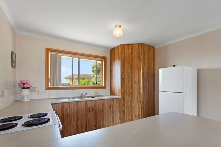 Third view of Homely unit listing, 2/9 Ocean Avenue, Port Lincoln SA 5606