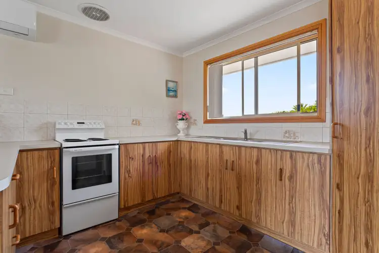 Fifth view of Homely unit listing, 2/9 Ocean Avenue, Port Lincoln SA 5606