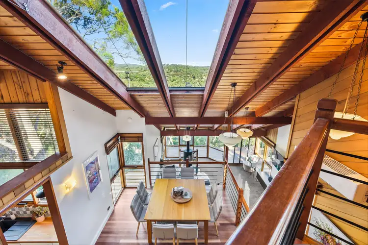33 Gleneagles Road, Mount Osmond SA 5064