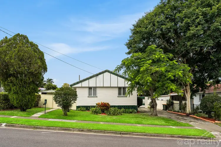143 Lorikeet Street
