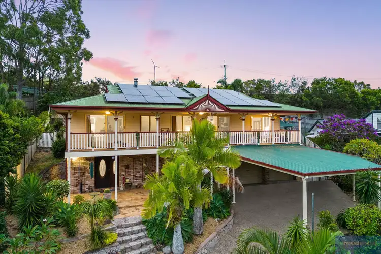 5 Hillside Crescent, Edens Landing QLD 4207