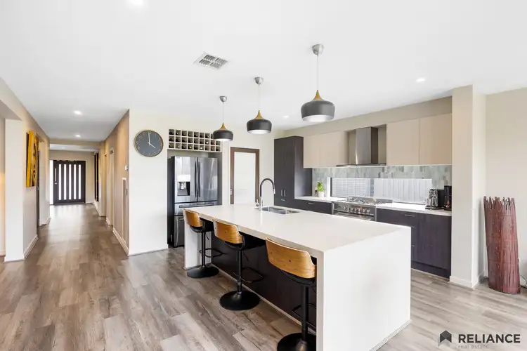 Fifth view of Homely house listing, 10 Homewood Entrance, Tarneit VIC 3029