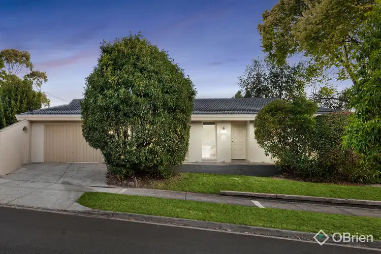 2 Currawa Drive, Boronia VIC 3155