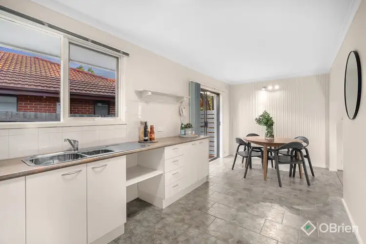 Fifth view of Homely house listing, 2 Currawa Drive, Boronia VIC 3155