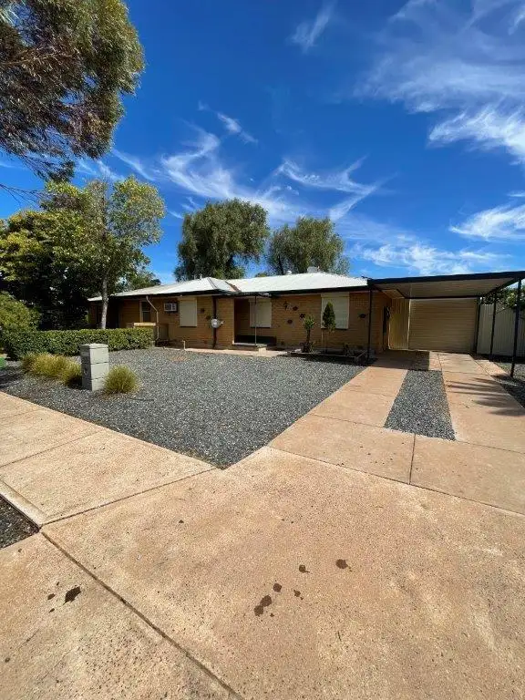 29 Knuckey Street, Whyalla Norrie SA 5608