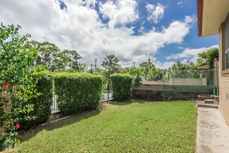 Main view of Homely unit listing, 1/33 Terrigal Crescent, Southport QLD 4215