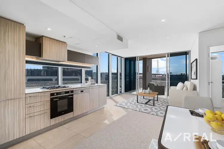 601/81 South Wharf Drive