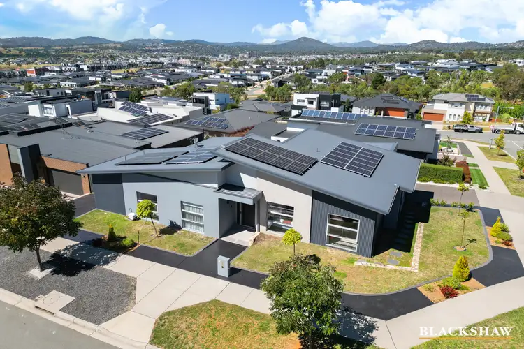 19 Vellacott Street, Denman Prospect ACT 2611