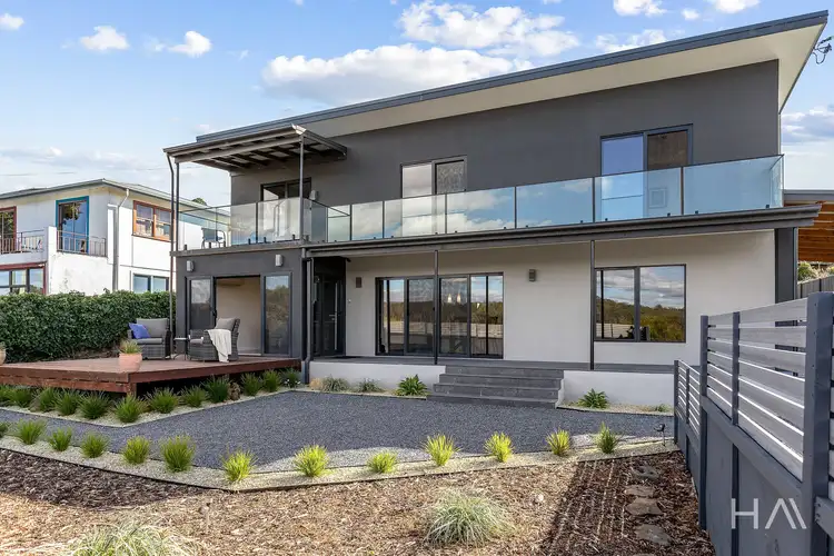 143 Gravelly Beach Road, Blackwall TAS 7275