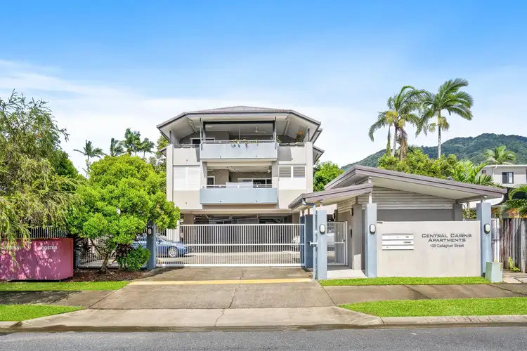 4/109 Callaghan Street, Mooroobool QLD 4870