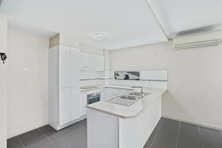 Second view of Homely unit listing, 4/109 Callaghan Street, Mooroobool QLD 4870