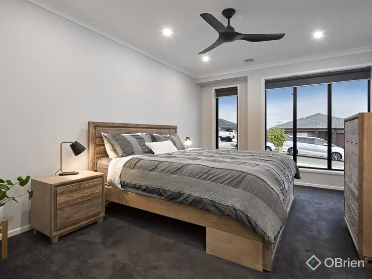 Fifth view of Homely house listing, 17 Fieldstone Avenue, Warragul VIC 3820