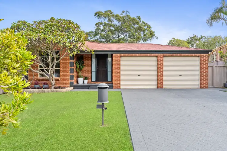 2 Delavia Drive, Lake Munmorah NSW 2259