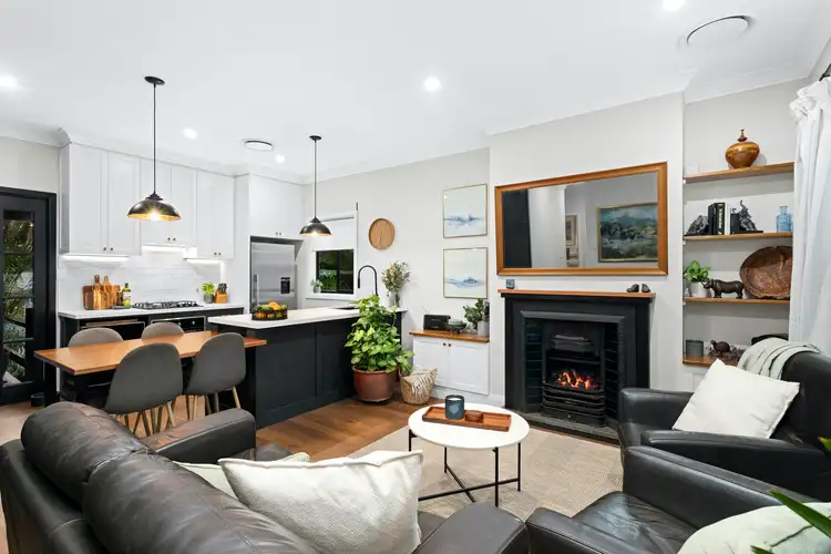 Sixth view of Homely house listing, 8 Marnpar Road, Seven Hills NSW 2147