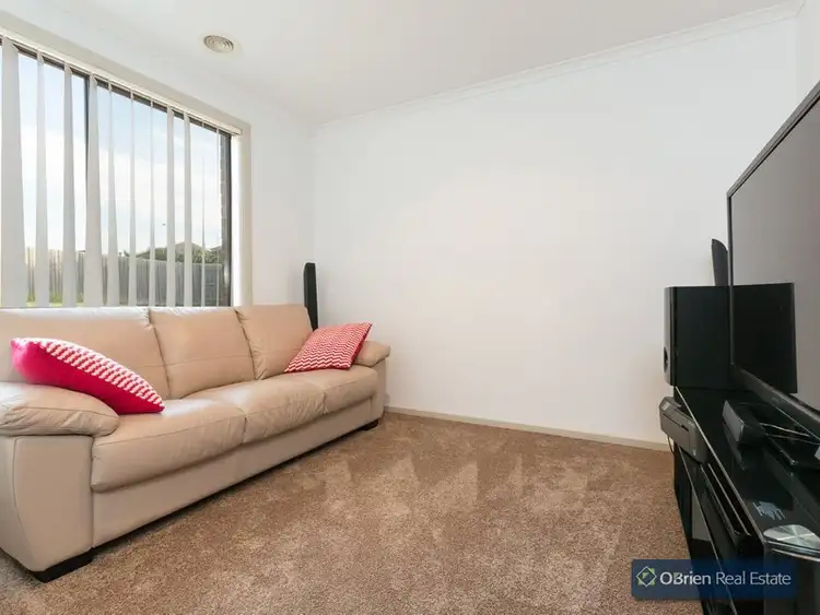 Sixth view of Homely house listing, 12 Cindy Court, Berwick VIC 3806