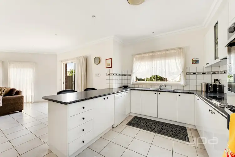 Fourth view of Homely house listing, 10 McGuire Court, Greenvale VIC 3059