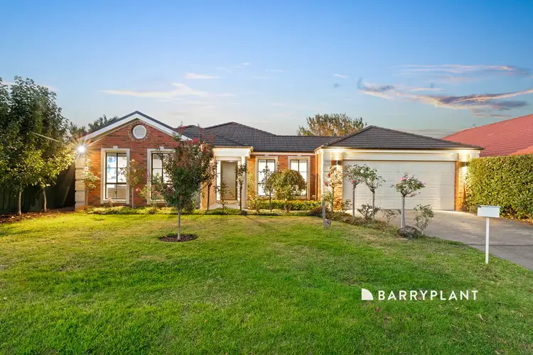 12 Feehan Crescent, Narre Warren South VIC 3805