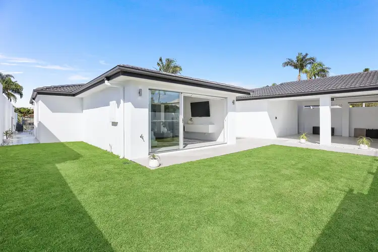 Fifth view of Homely house listing, 10 Ensenada Court, Broadbeach Waters QLD 4218