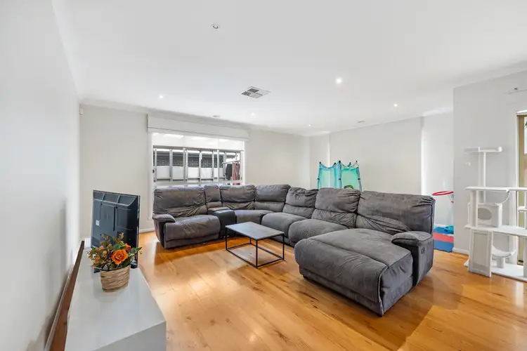 Fifth view of Homely house listing, 28 Langmore Drive, Hillside VIC 3037