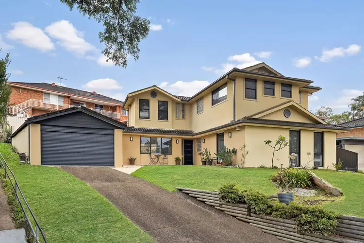 61 Urana Road, Yarrawarrah NSW 2233