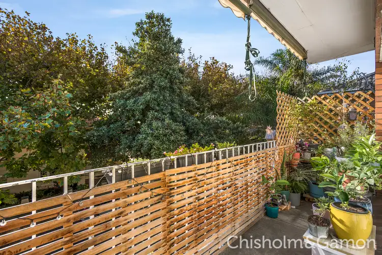 4/21-23 Tiuna Grove, Elwood VIC 3184