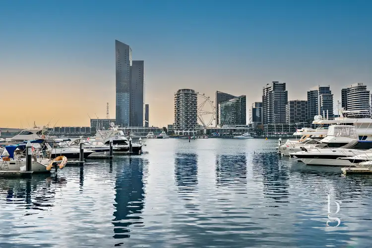 11/9 Waterside Place, Docklands VIC 3008