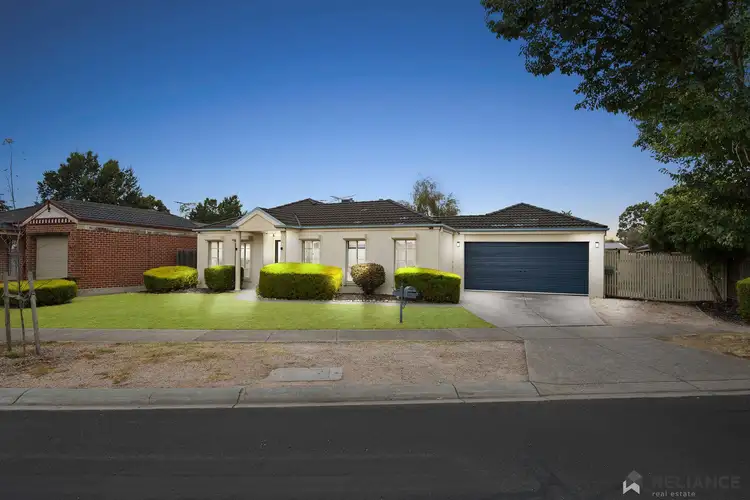 3 Brookfield Avenue, Brookfield VIC 3338